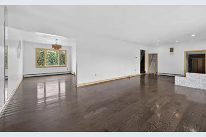 7 Liberty St, Framingham, MA 01702 - Photo 10