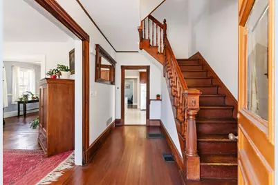 21 Montague St, Arlington, MA 02474 - Photo 4