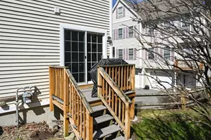 15 Alton St, Lowell, MA 01852 - Photo 36