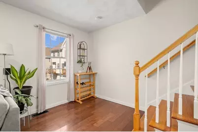 15 Alton St #9, Lowell, MA 01852 - Photo 32