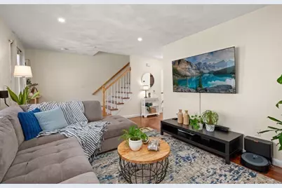 15 Alton St #9, Lowell, MA 01852 - Photo 16