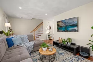 15 Alton St, Lowell, MA 01852 - Photo 16