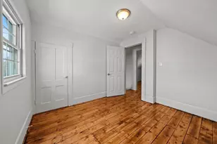 85 Kinsman St, Lowell, MA 01852 - Photo 10