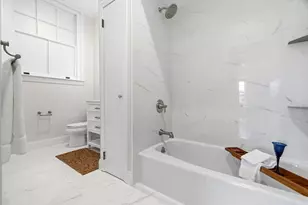 273 Commonwealth Ave, Boston, MA 02116 - Photo 18