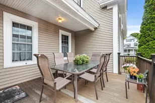 26 Maple St, Taunton, MA 02780 - Photo 4