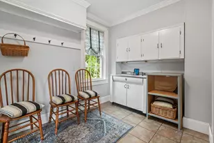 26 Maple St, Taunton, MA 02780 - Photo 8