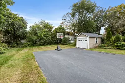 26 Maple St, Taunton, MA 02780 - Photo 6