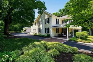 54 Lincoln St, Hingham, MA 02043 - Photo 2