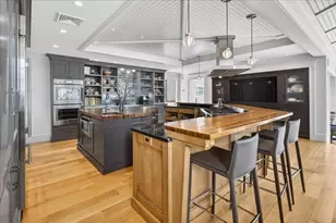 54 Lincoln St, Hingham, MA 02043 - Photo 8