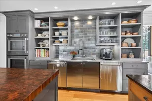 54 Lincoln St, Hingham, MA 02043 - Photo 10