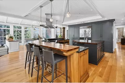 54 Lincoln Street, Hingham, MA 02043 - Photo 12