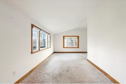 28 Barnesdale Road, Natick, MA 01760 - Photo 16