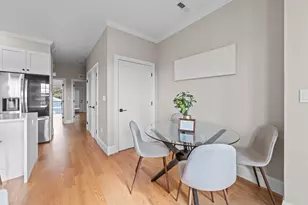31 Boardman St, Boston, MA 02128 - Photo 10