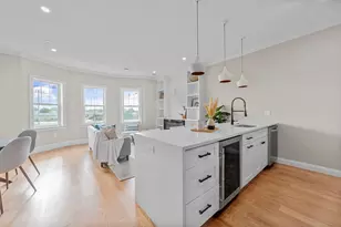 31 Boardman St, Boston, MA 02128 - Photo 14