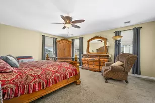 138 Sprague St, Fall River, MA 02724 - Photo 18