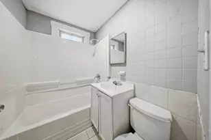 70 Pleasant St, Lowell, MA 01852 - Photo 6