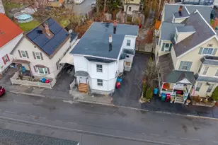 70 Pleasant St, Lowell, MA 01852 - Photo 14