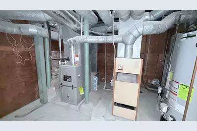 1634 N Shore Rd, Revere, MA 02151 - Photo 26