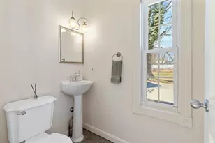 20 Prospect St, Reading, MA 01867 - Photo 14