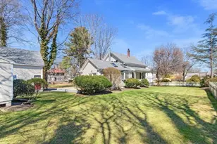 20 Prospect St, Reading, MA 01867 - Photo 24