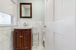 122 Elmer Rd, Boston, MA 02124 - Photo 8