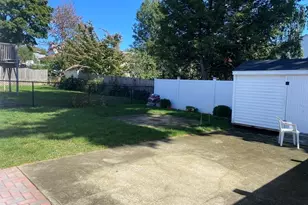 21 Irving, Revere, MA 02151 - Photo 10