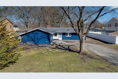 109 Hastings St, Framingham, MA 01701 - Photo 4
