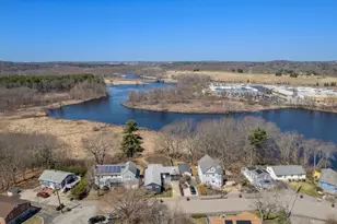 243 Riverside Dr, Dedham, MA 02026 - Photo 16