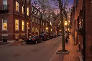 9 Fayette St, Boston, MA 02116 - Photo 16