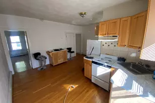 11 Snow St, Boston, MA 02135 - Photo 2