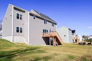 31 Lilac Ave, Bellingham, MA 02019 - Photo 36