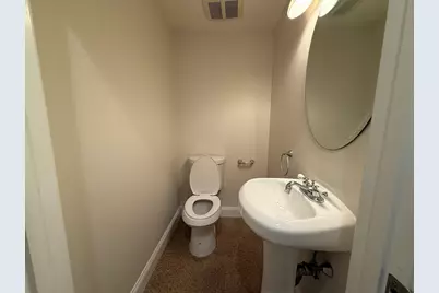 37 Vera St #1, Revere, MA 02151 - Photo 16