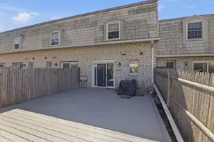 102 Corey Colonial, Agawam, MA 01001 - Photo 38