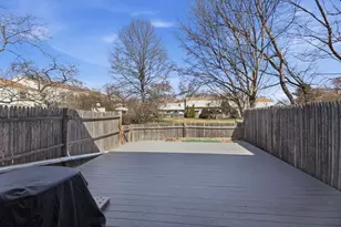 102 Corey Colonial, Agawam, MA 01001 - Photo 36