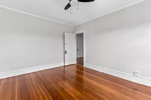 2085 Centre St, Boston, MA 02132 - Photo 30