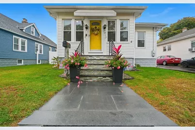 70 Norman St, Springfield, MA 01104 - Photo 1