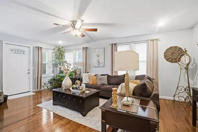 70 Norman St, Springfield, MA 01104 - Photo 4