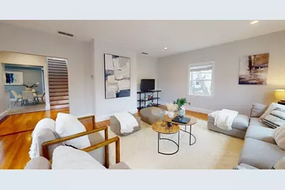 50 Oakland St #2, Medford, MA 02155 - Photo 2