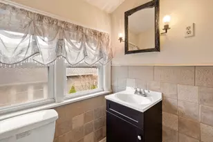 11 Balder Rd, Worcester, MA 01605 - Photo 28