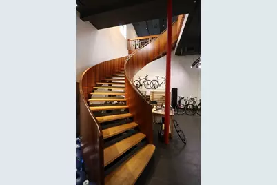 1001 Massachuestts Ave #Left, Cambridge, MA 02138 - Photo 6
