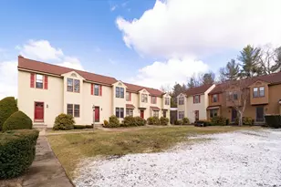 81 Apache Way, Tewksbury, MA 01876 - Photo 32