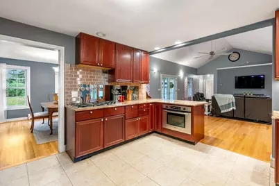 495 Grafton St, Shrewsbury, MA 01545 - Photo 8
