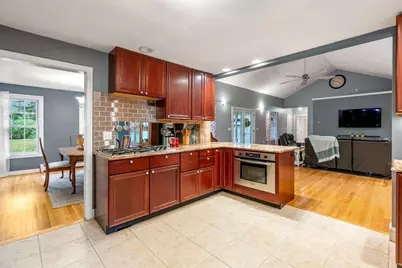 495 Grafton St, Shrewsbury, MA 01545 - Photo 10