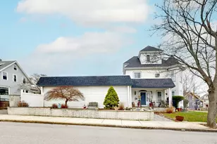 100 Sargent St, Winthrop, MA 02152 - Photo 1