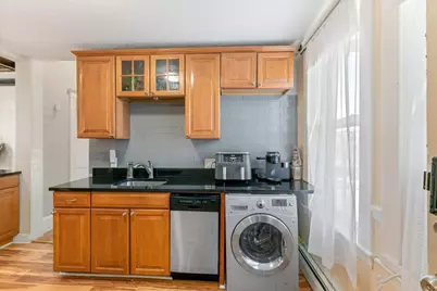 1742 Commonwealth Ave #2, Boston, MA 02135 - Photo 16