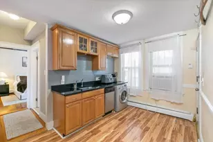 1742 Commonwealth Ave, Boston, MA 02135 - Photo 6