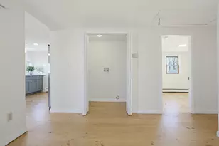 142 Whiting St, Lunenburg, MA 01462 - Photo 16