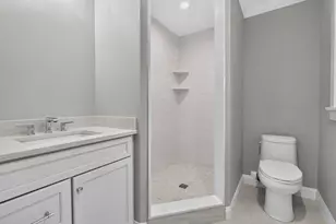 144 Washington St, Wellesley, MA 02481 - Photo 20