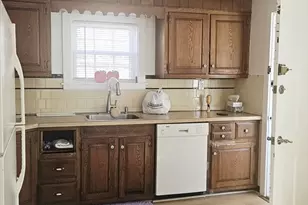 9 Howe Ave, Shrewsbury, MA 01545 - Photo 8