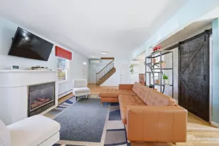 52 Worthen St, Swansea, MA 02777 - Photo 10